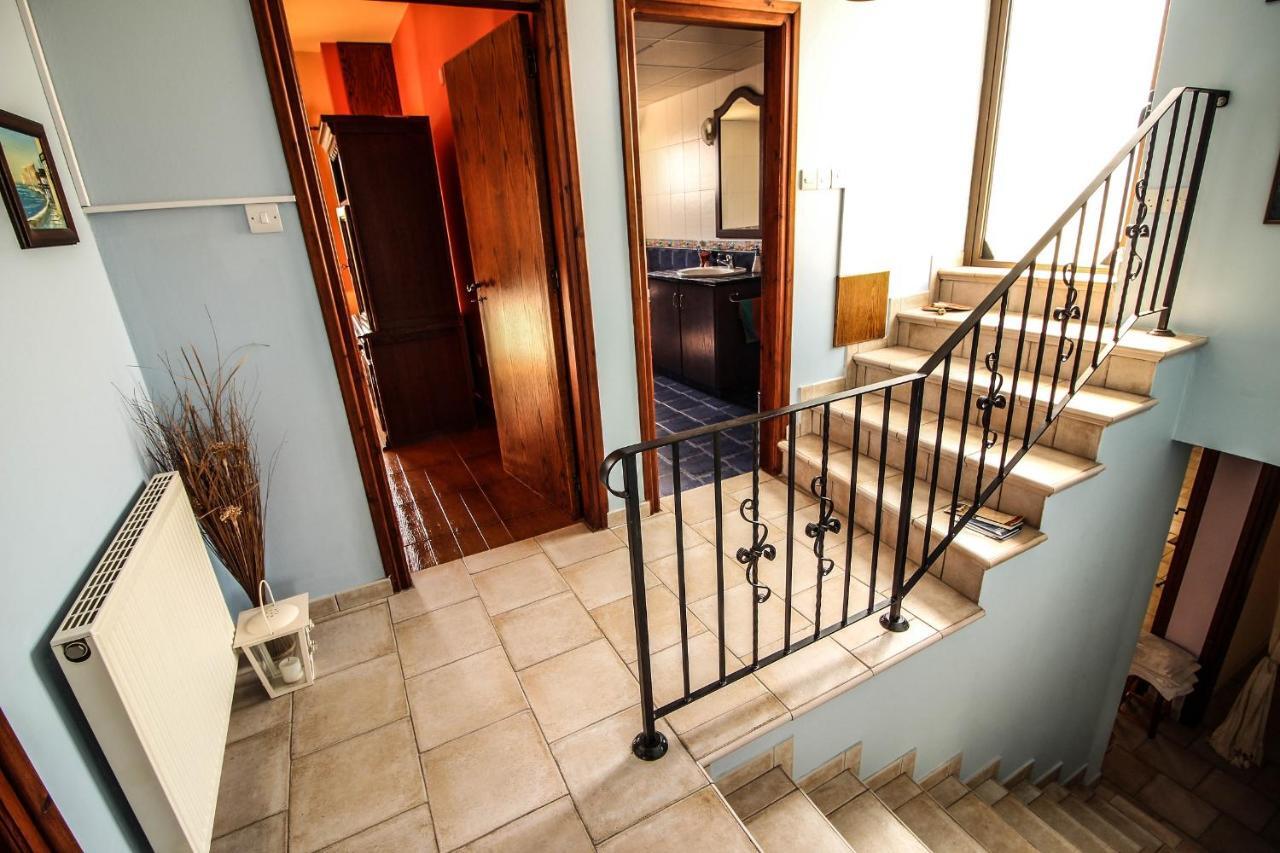 Rustic House Villa Xilofágu Kültér fotó